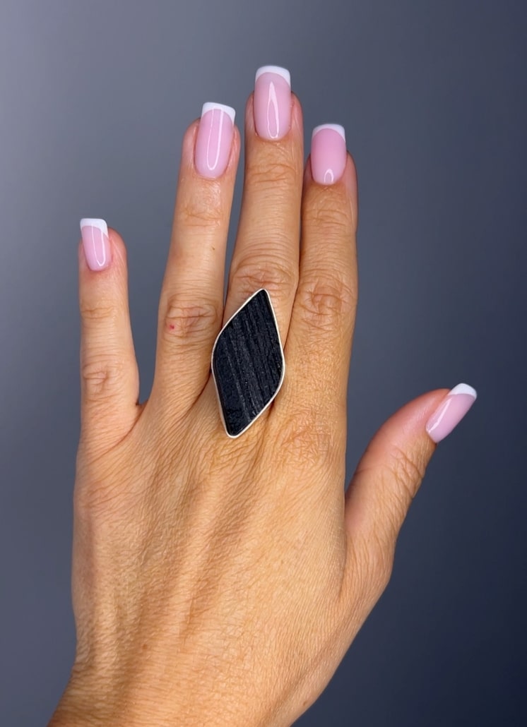 IMG_8407-746x1030-1-min